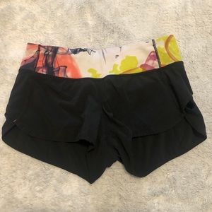 Lululemon Speed Shorts.
Size 4